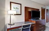 Туры в отель Doubletree by Hilton Hotel Kamloops