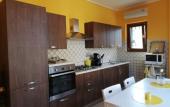 Туры в отель The Yellow House