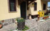 Туры в отель The Yellow House