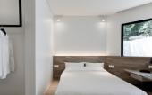 Туры в отель Lloyd's Inn