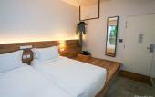 Туры в отель Lloyd's Inn