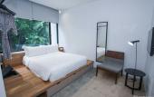 Туры в отель Lloyd's Inn