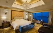 Туры в отель Hilton Wuhan Riverside