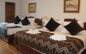 Туры в отель Heeren Straits Hotel