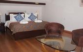 Туры в отель Heeren Straits Hotel