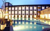 Туры в отель Front One Akshaya Hotel Karawang