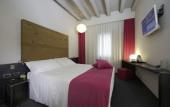 Туры в отель Hotel Forte Del 48