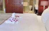 Туры в отель Hainan Yatai Hot-spring Hotel