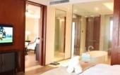 Туры в отель Hainan Yatai Hot-spring Hotel