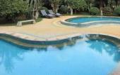 Туры в отель Hainan Yatai Hot-spring Hotel