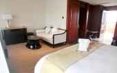 Туры в отель Hainan Yatai Hot-spring Hotel