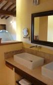 Туры в отель Vogue Hotel