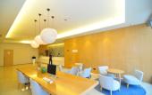 Туры в отель Four Seasons Qingteng Hotel (Ningbo South CBD Romon Universal City)