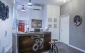 Туры в отель Steam House - Room & Breakfast