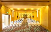 Туры в отель Holiday Inn Express & Suites Bengaluru Racecourse