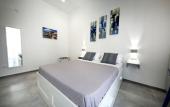 Туры в отель President Suites