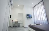 Туры в отель President Suites