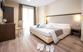 Туры в отель Hotel Rosa