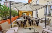 Туры в отель Hotel Rosa