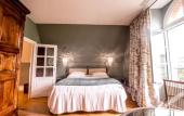 Туры в отель Chateau de Sacy