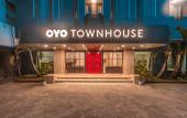 Туры в отель Super OYO Townhouse 2 Hotel Gunung Sahari