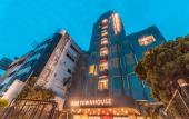 Туры в отель Super OYO Townhouse 2 Hotel Gunung Sahari