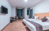 Туры в отель Super OYO Townhouse 2 Hotel Gunung Sahari