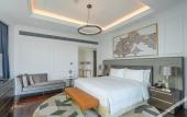 Туры в отель The Lixury Hotel Chongqing, in The Unbound Collection by Hyatt