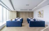 Туры в отель The Lixury Hotel Chongqing, in The Unbound Collection by Hyatt
