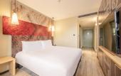 Туры в отель Ibis Hotel (Chengdu Wide and Narrow Alleys Central Hotel)