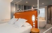Туры в отель The Ruck Hotel