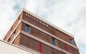 Туры в отель HOTELUX Amsterdam Airport Hotel