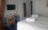 Туры в отель Logis Hotel Sully le Chateau