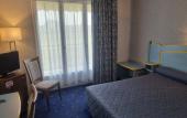 Туры в отель Logis Hotel Sully le Chateau