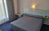 Туры в отель Logis Hotel Sully le Chateau