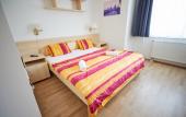 Туры в отель University Hotel