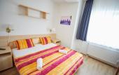 Туры в отель University Hotel