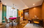 Туры в отель James Joyce Coffetel (Xian North Railway Station & Changan University Weishui Campus)