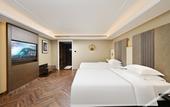 Туры в отель Jinjiang Downtown JJN Airport · Night Marke