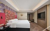 Туры в отель Jinjiang Downtown JJN Airport · Night Marke