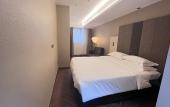 Туры в отель Jinjiang Downtown JJN Airport · Night Marke