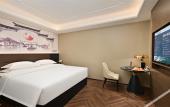 Туры в отель Jinjiang Downtown JJN Airport · Night Marke