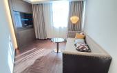 Туры в отель Jinjiang Downtown JJN Airport · Night Marke