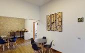 Туры в отель Triana Rooms EH