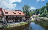 Туры в отель Garni hotel Castle Bridge
