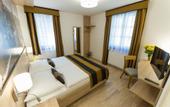 Туры в отель Garni hotel Castle Bridge