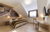Туры в отель Garni hotel Castle Bridge