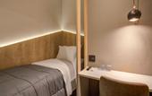 Туры в отель Fast Sleep Suites by Slaviero Hoteis dentro do Aeroporto Guarulhos Terminal 2, desembarque Oeste