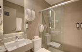 Туры в отель Fast Sleep Suites by Slaviero Hoteis dentro do Aeroporto Guarulhos Terminal 2, desembarque Oeste