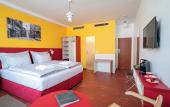 Туры в отель Hotel Avion - National Cultural Monument - ICONIC HOUSES